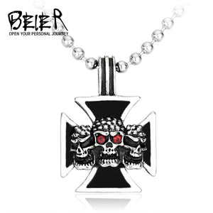 skull cross necklace trinity